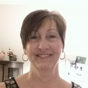 Meet your Posher, Lynda